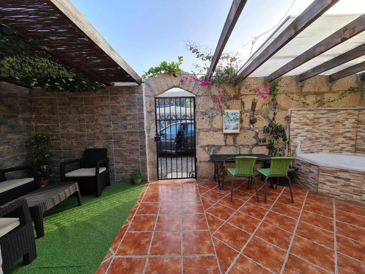 Sunny Island Retreat In Tejina De Isora Villa Guía de Isora Dış mekan fotoğraf